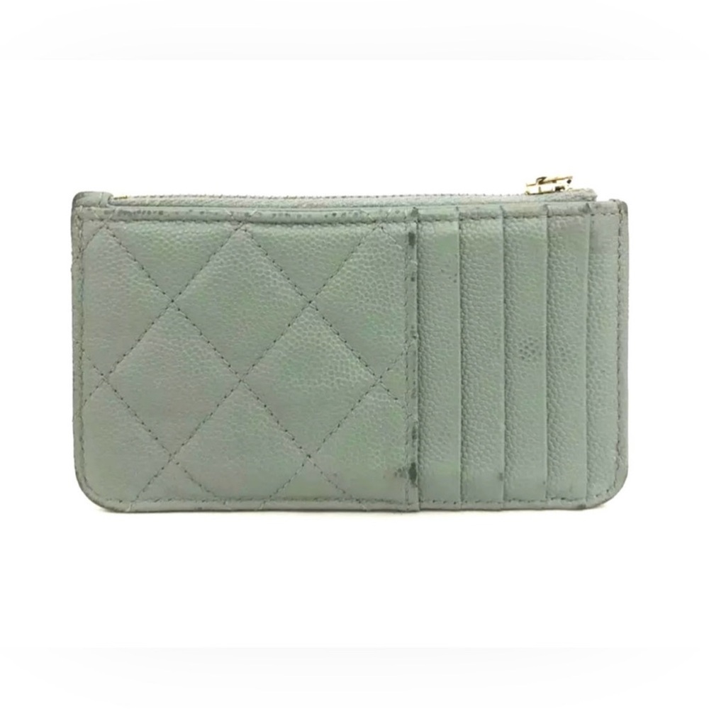 CHANEL Quilted Matelasse CC Logo Caviar Skin Coin Purse Wallet w/ COA card - Picture 6 of 6